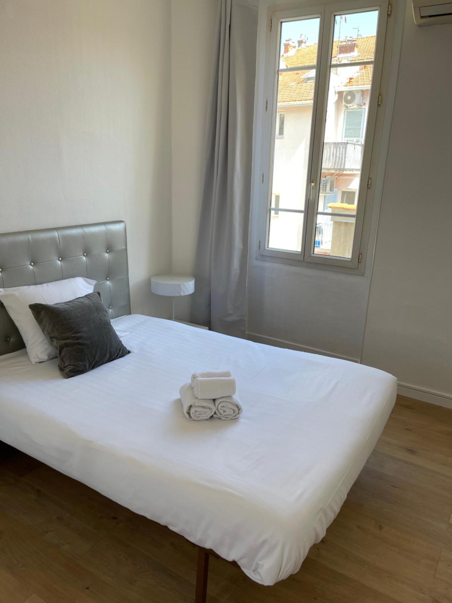 Appartement A Meyerbeer นีซ ภายนอก รูปภาพ